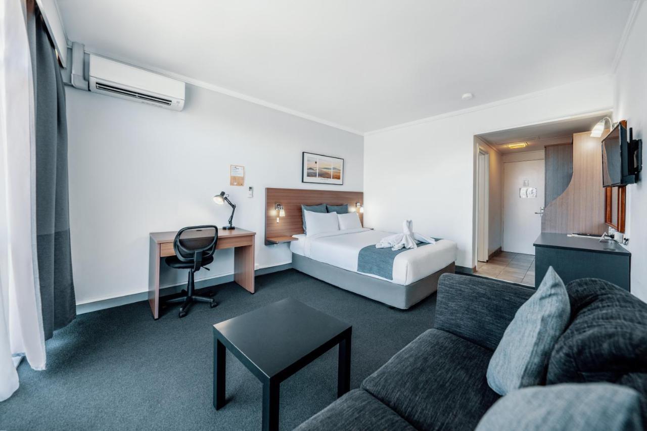 The Select Inn Ryde West Ryde Bagian luar foto