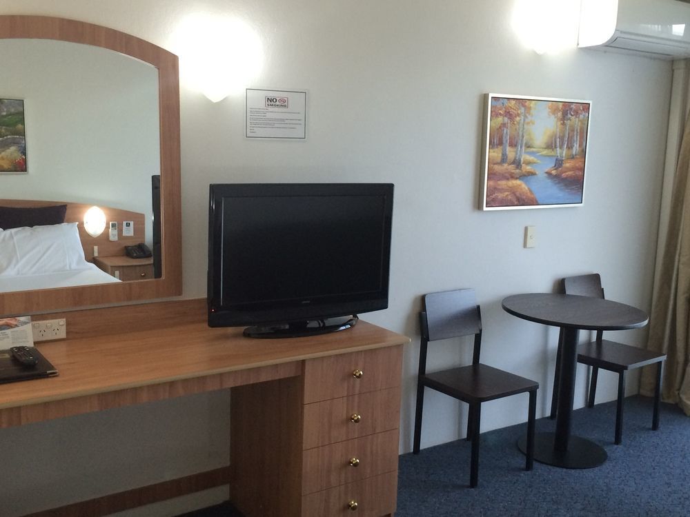 The Select Inn Ryde West Ryde Bagian luar foto