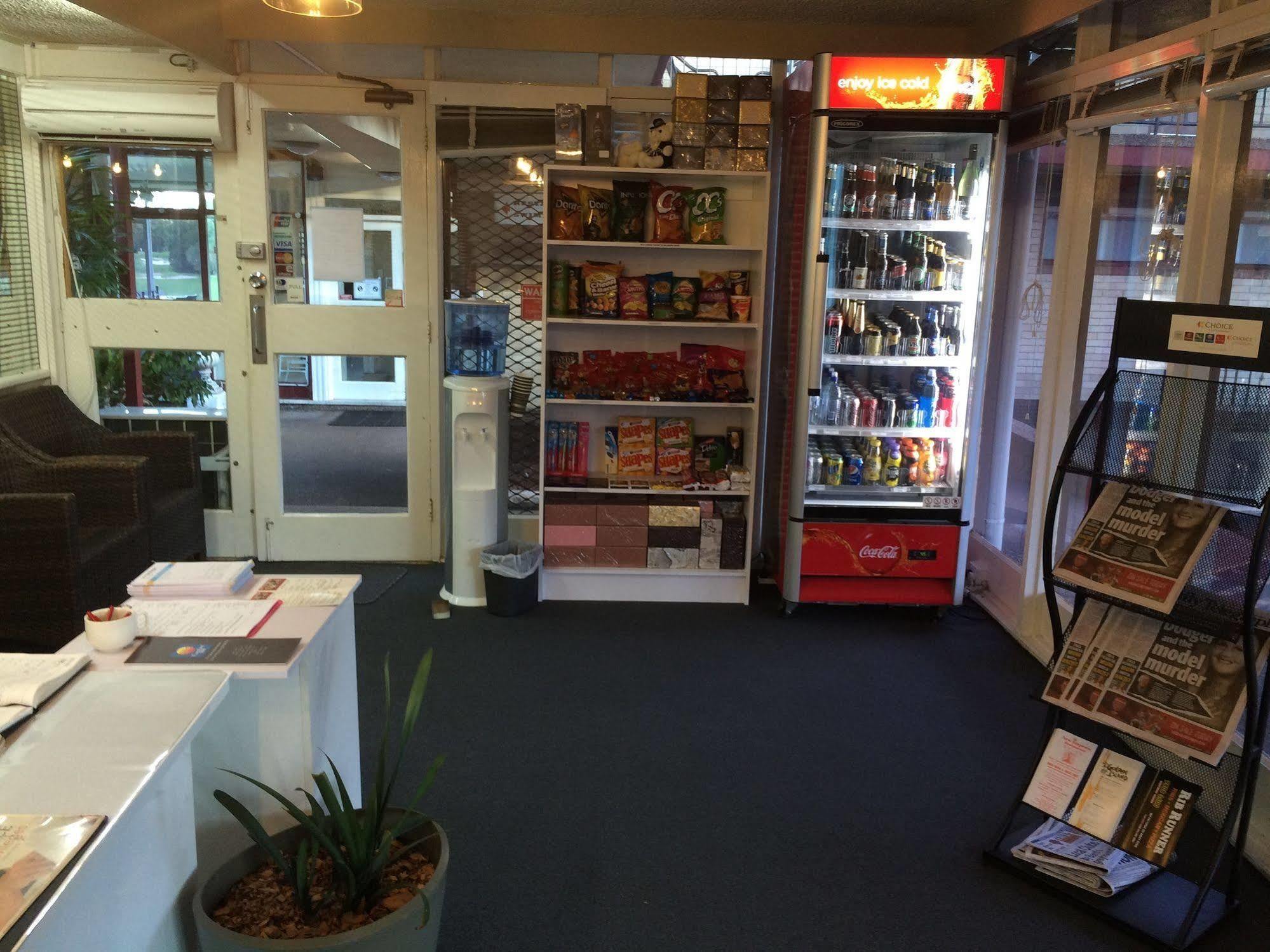 The Select Inn Ryde West Ryde Bagian luar foto